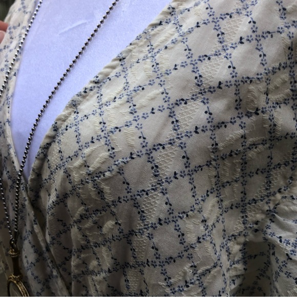 V Neck Maxi Cowgirl Freeflowing Floral Cotton Dress - Picture 13 of 13